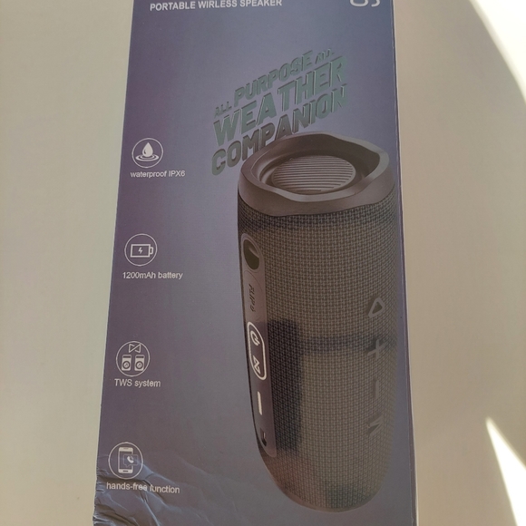 NEW Flip 6 Bluetooth Speaker BLUE - Picture 4 of 5